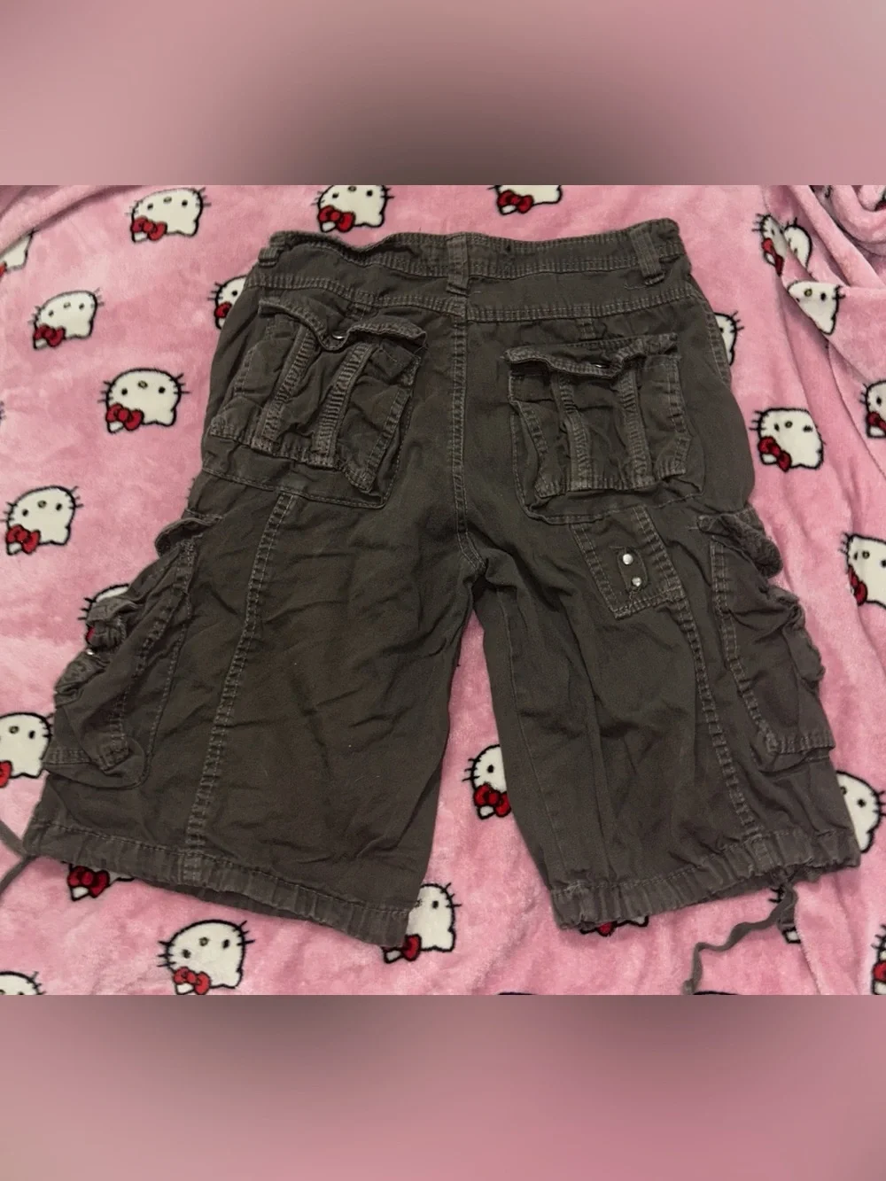 Y2k riot empire Vintage Men's Cargo Shorts in Dark Brown